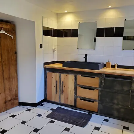 Maison De Charme Terrain Clos 500m² Chirassimont